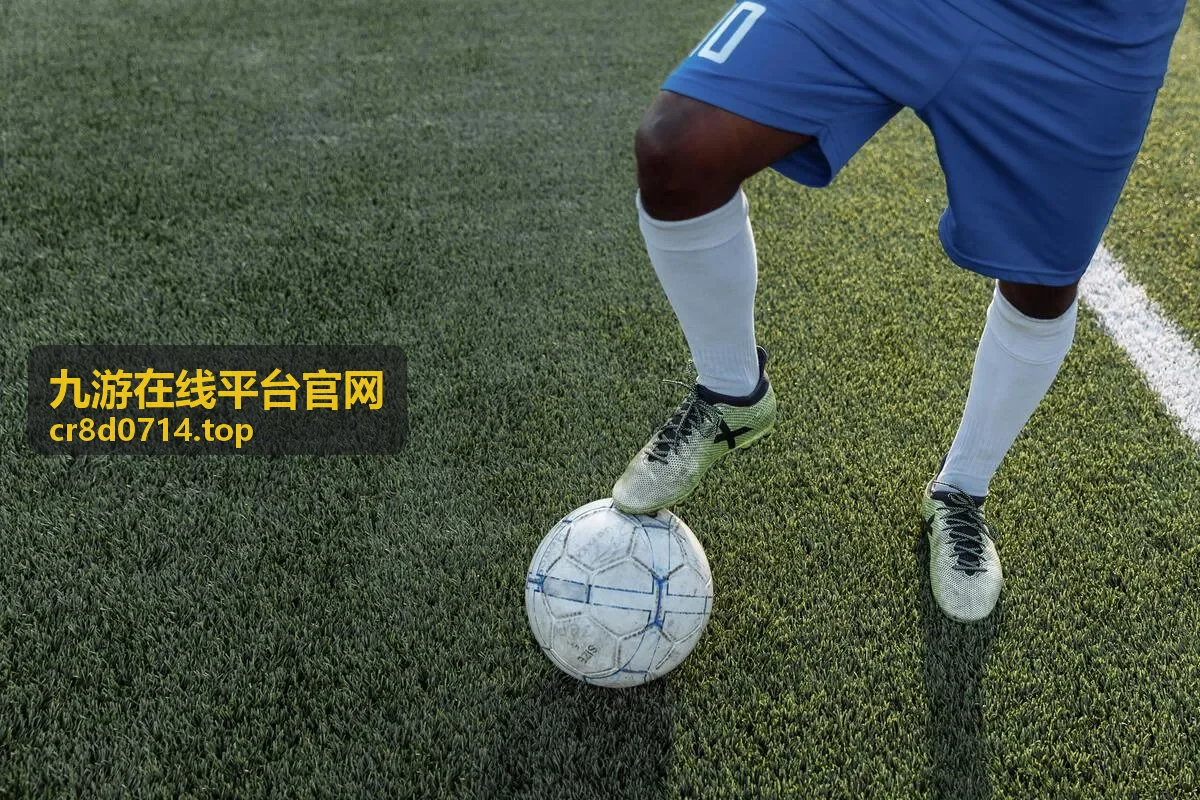 九游在线平台功能后台的栏目与内容卡片